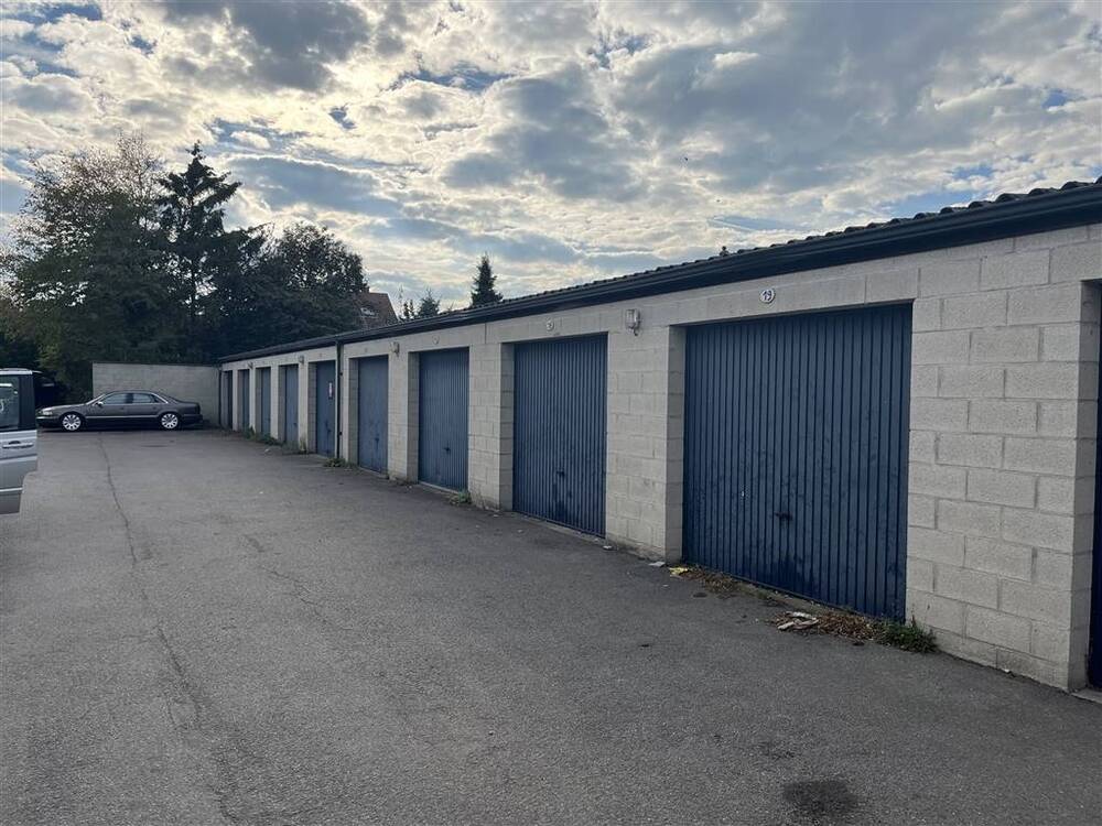 Parking & garage te  koop in Heffen 2801 175000.00€  slaapkamers m² - Zoekertje 591215