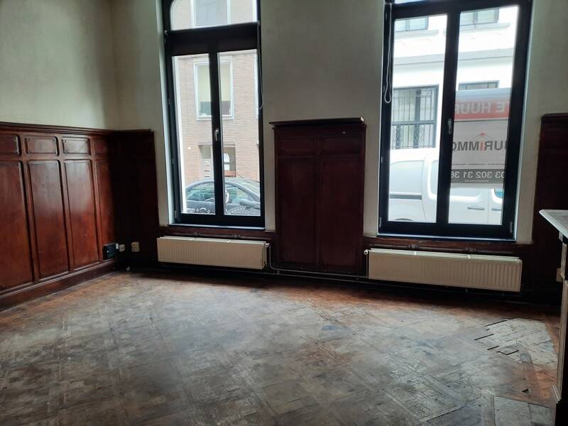 Handelszaak te huur in Antwerpen 2000 500.00€ slaapkamers m² - Zoekertje 591150