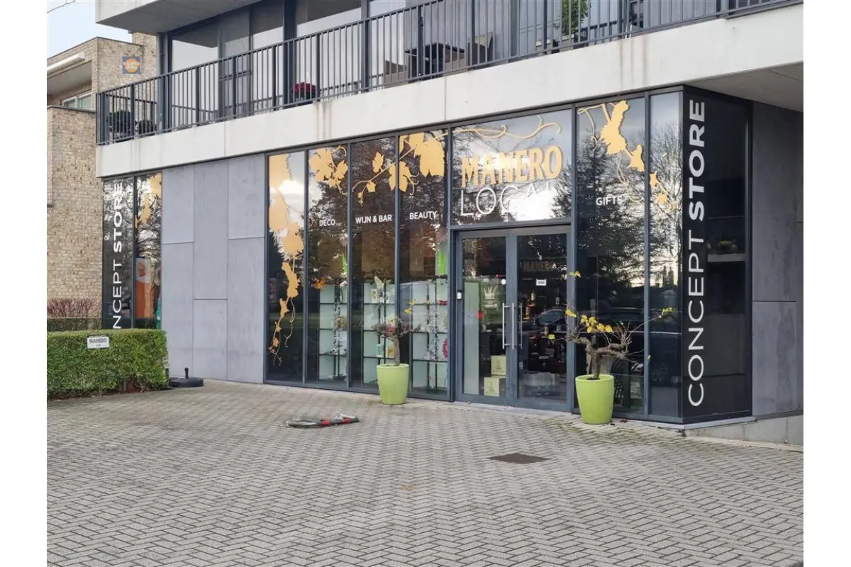 Handelszaak te  koop in Willebroek 2830 397000.00€  slaapkamers m² - Zoekertje 592325