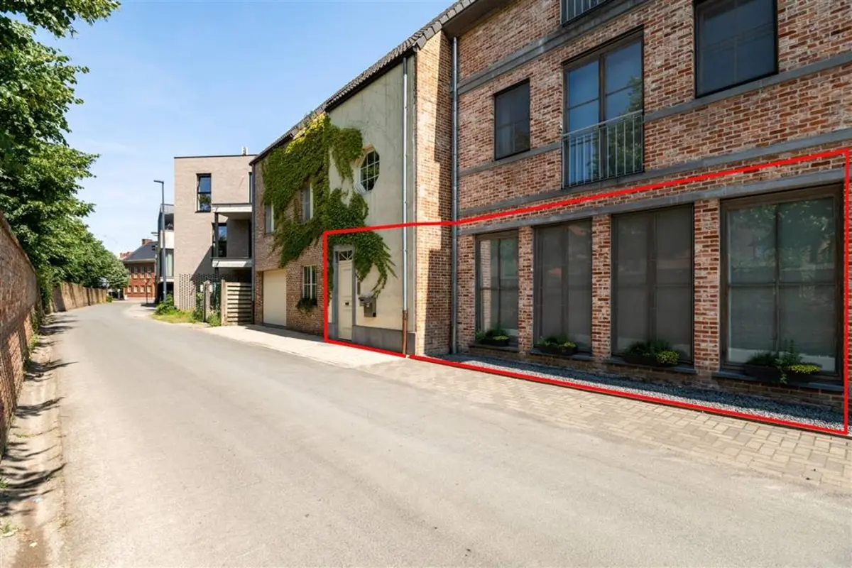 Benedenverdieping te  koop in Malle 2390 489900.00€ 2 slaapkamers 135.00m² - Zoekertje 592275