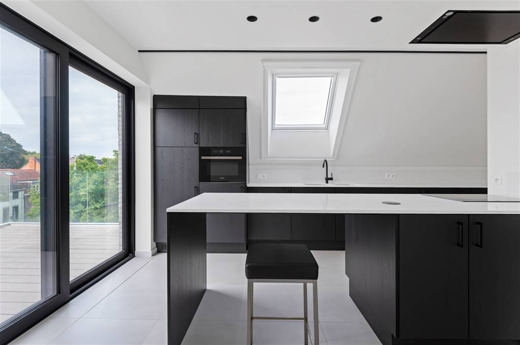 Appartement te  koop in Emblem 2520 359000.00€ 2 slaapkamers 92.00m² - Zoekertje 593286
