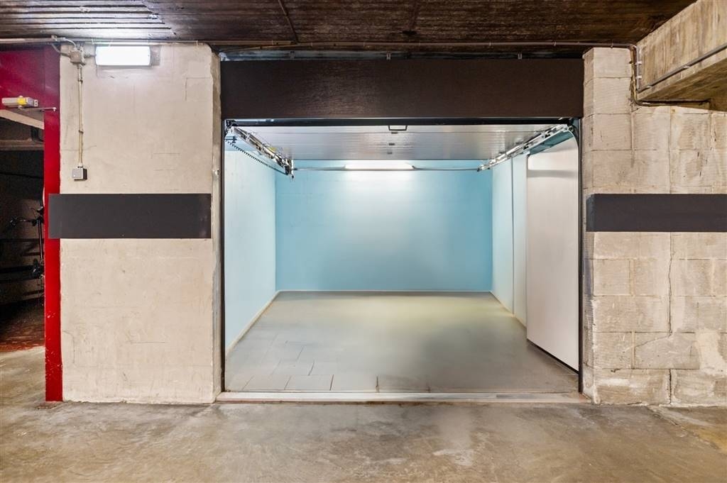 Parking & garage te koop in Berchem 2600 35000.00€ slaapkamers m² - Zoekertje 593726