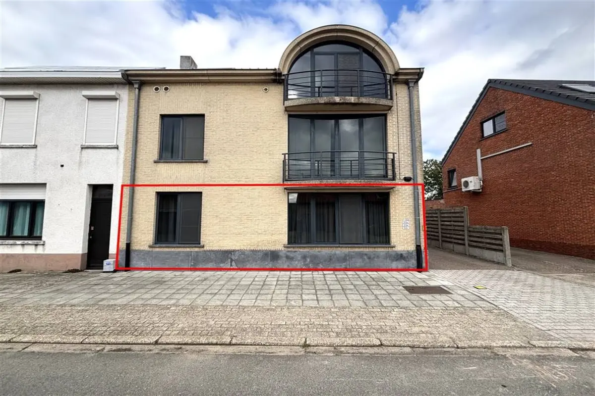 Benedenverdieping te  huur in Geel 2440 850.00€ 1 slaapkamers 79.00m² - Zoekertje 594702