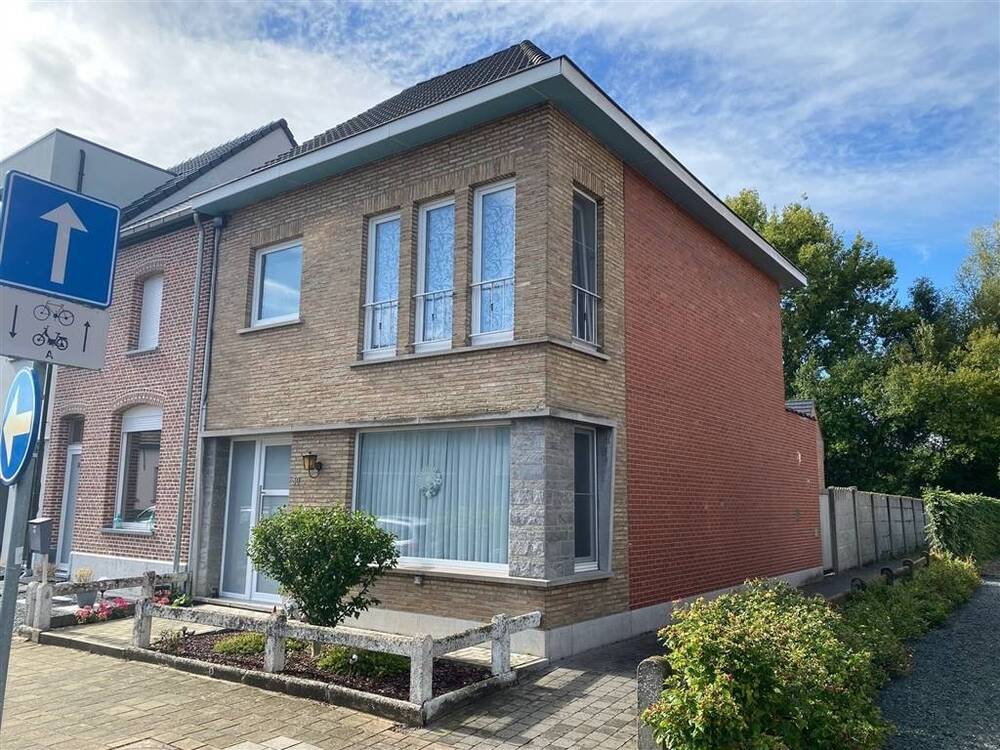 Huis te  huur in Sint-Amands 2890 975.00€ 3 slaapkamers 131.00m² - Zoekertje 595095