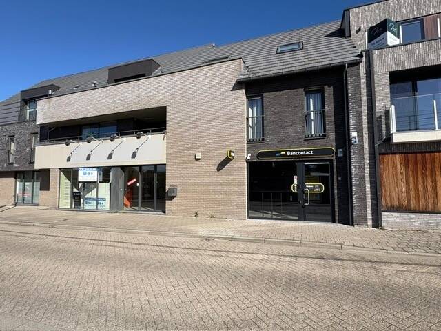 Handelszaak te  koop in Beerzel 2580 550000.00€  slaapkamers m² - Zoekertje 594286