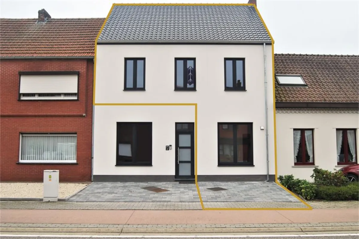 Appartement te  huur in Eindhout 2430 850.00€  slaapkamers m² - Zoekertje 595782