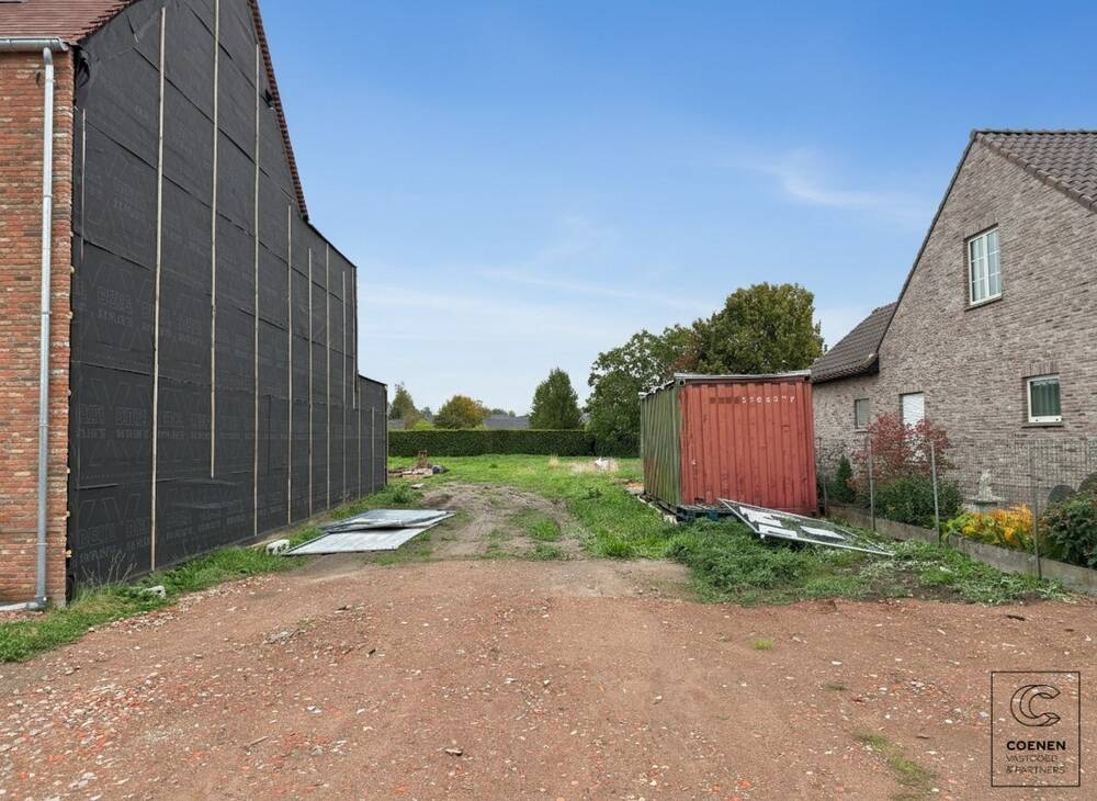 Bouwgrond te  koop in Minderhout 2322 215000.00€  slaapkamers m² - Zoekertje 595774