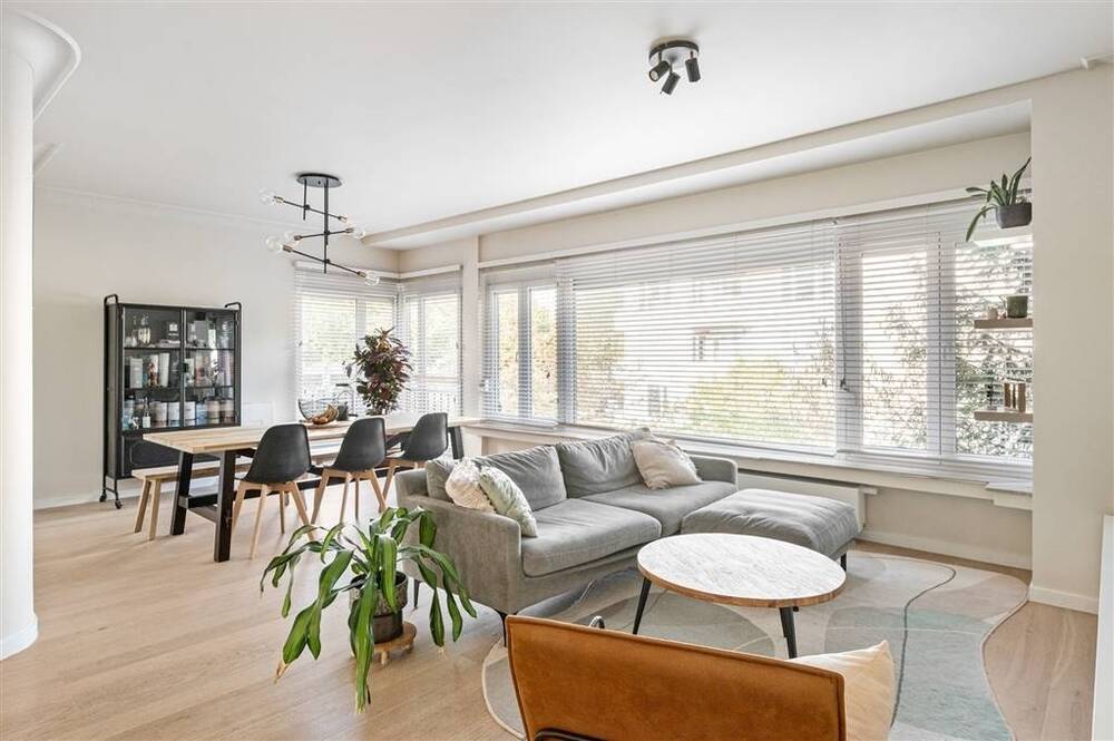 Appartement te koop in Berchem 2600 345000.00€ 2 slaapkamers 101.00m² - Zoekertje 596465