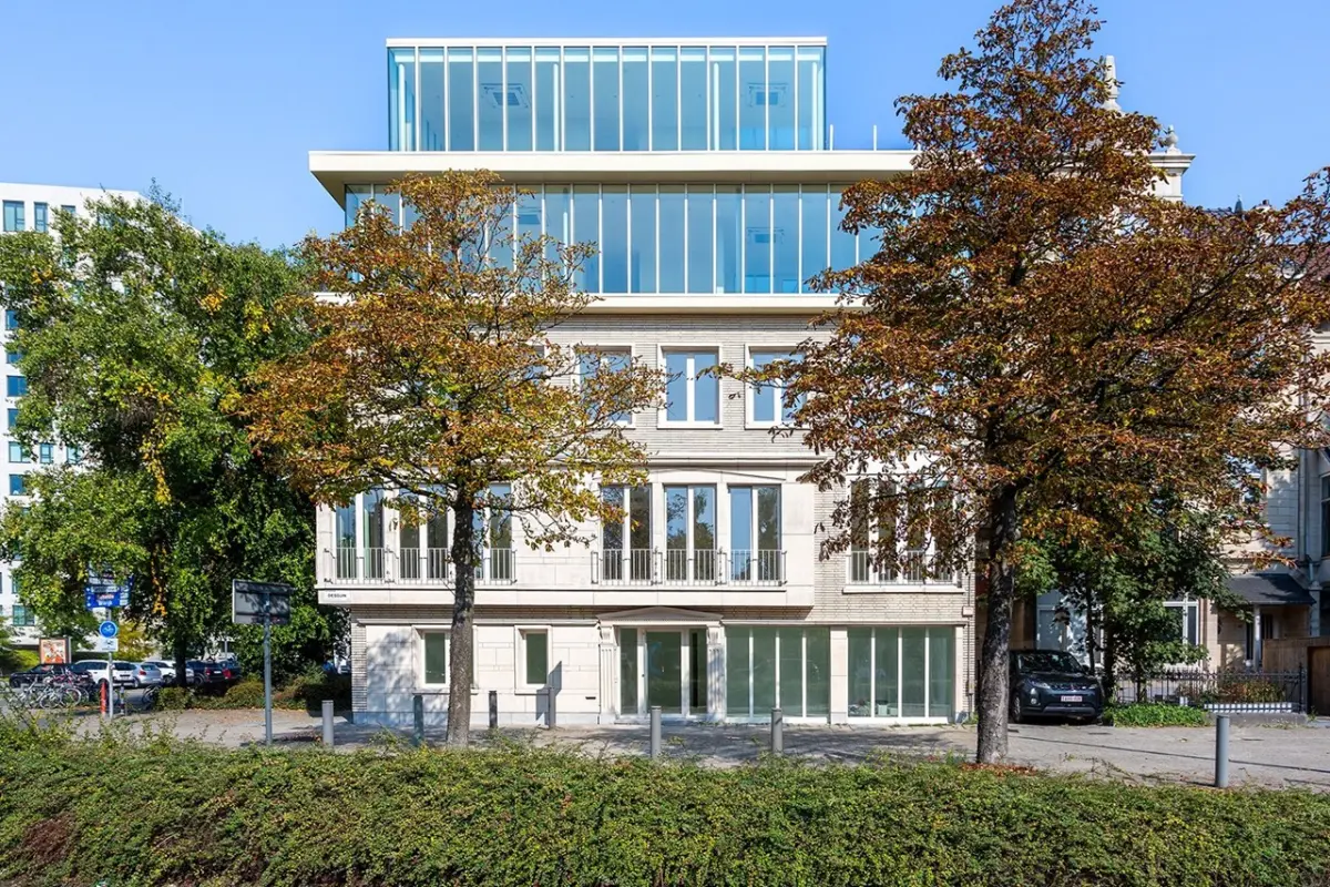 Handelszaak te  koop in Antwerpen 2018 1575000.00€  slaapkamers 370.00m² - Zoekertje 598186