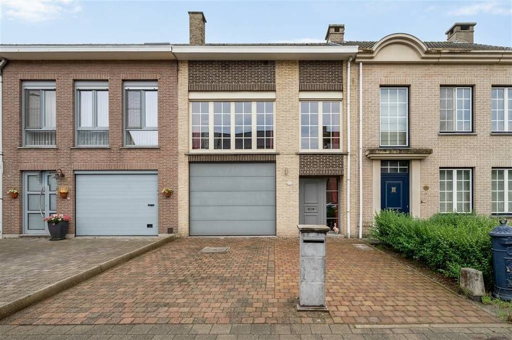 Huis te koop in Lier 2500 325000.00€ 2 slaapkamers 153.00m² - Zoekertje 597598