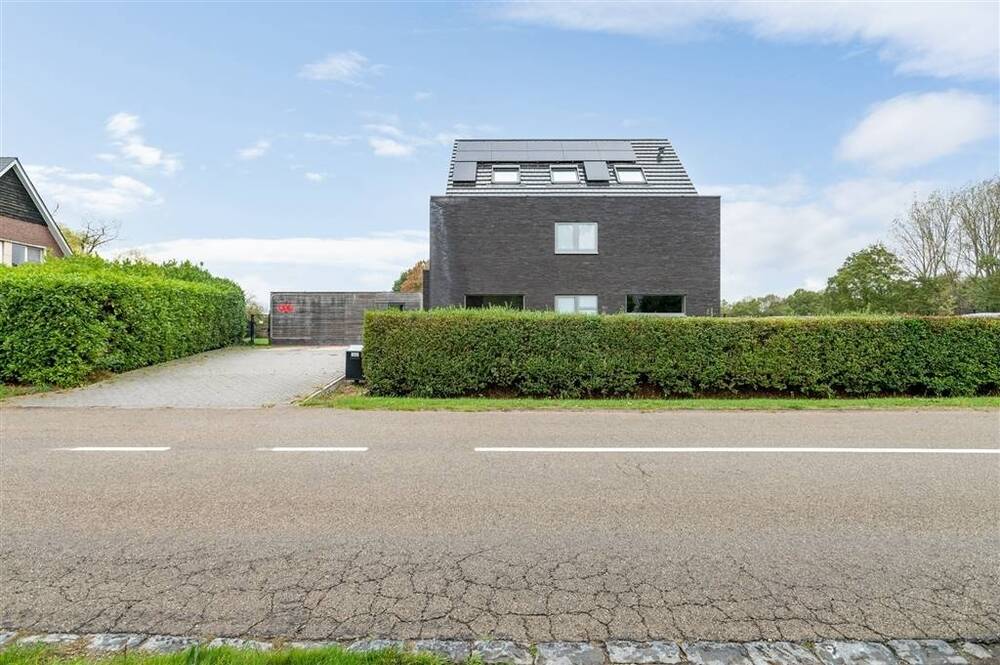 Huis te koop in Geel 2440 595000.00€ 4 slaapkamers 275.00m² - Zoekertje 597583