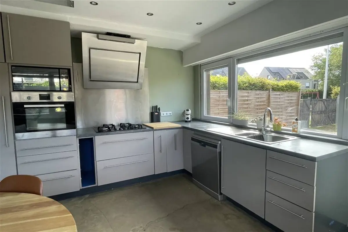 Huis te  koop in Schelle 2627 498000.00€ 6 slaapkamers 212.00m² - Zoekertje 597075