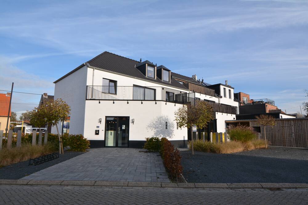 Handelszaak te  huur in Beerse 2340 1750.00€ 0 slaapkamers m² - Zoekertje 598945