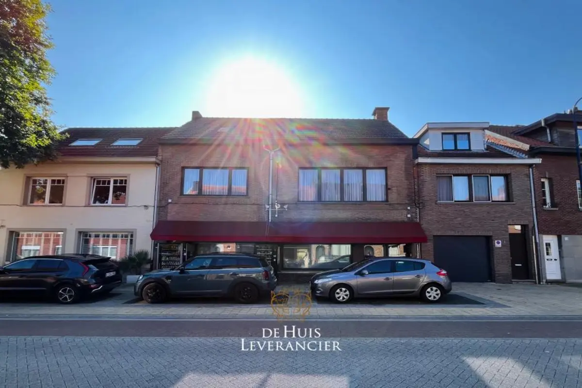 Handelszaak te  in Kontich 2550 2850.00€  slaapkamers m² - Zoekertje 598492