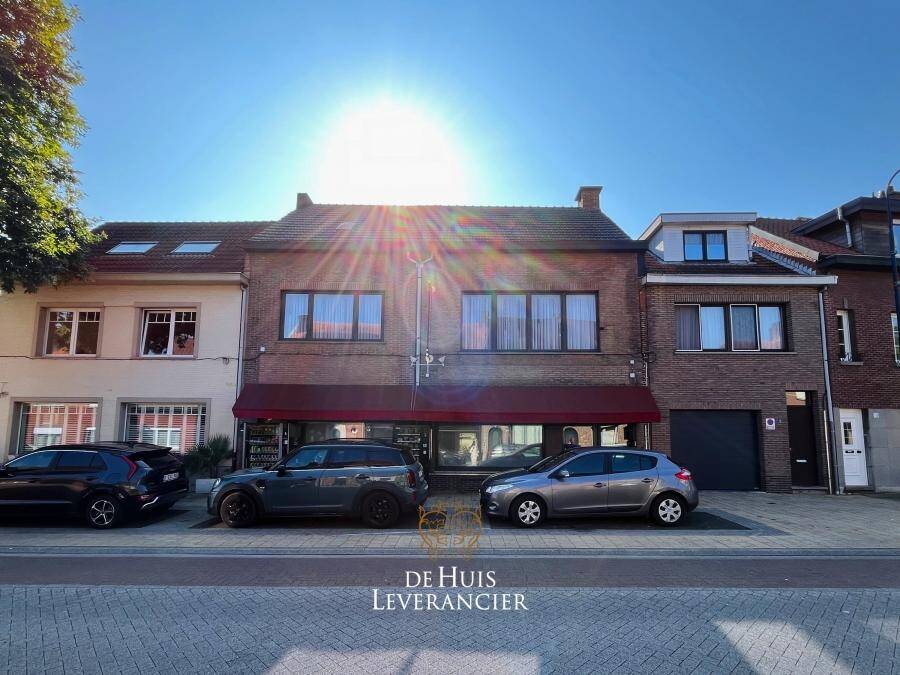 Handelszaak te huur in Kontich 2550 2850.00€ slaapkamers m² - Zoekertje 598492