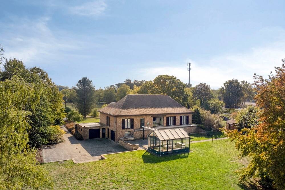 Villa te  koop in Herselt 2230 595000.00€ 2 slaapkamers 479.00m² - Zoekertje 599506