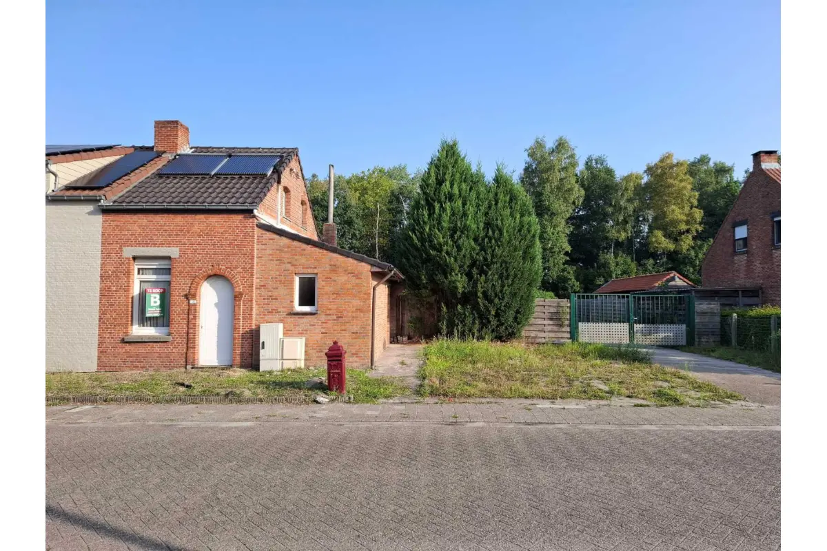 Huis te  koop in Olen 2250 269000.00€ 3 slaapkamers 110.00m² - Zoekertje 600163