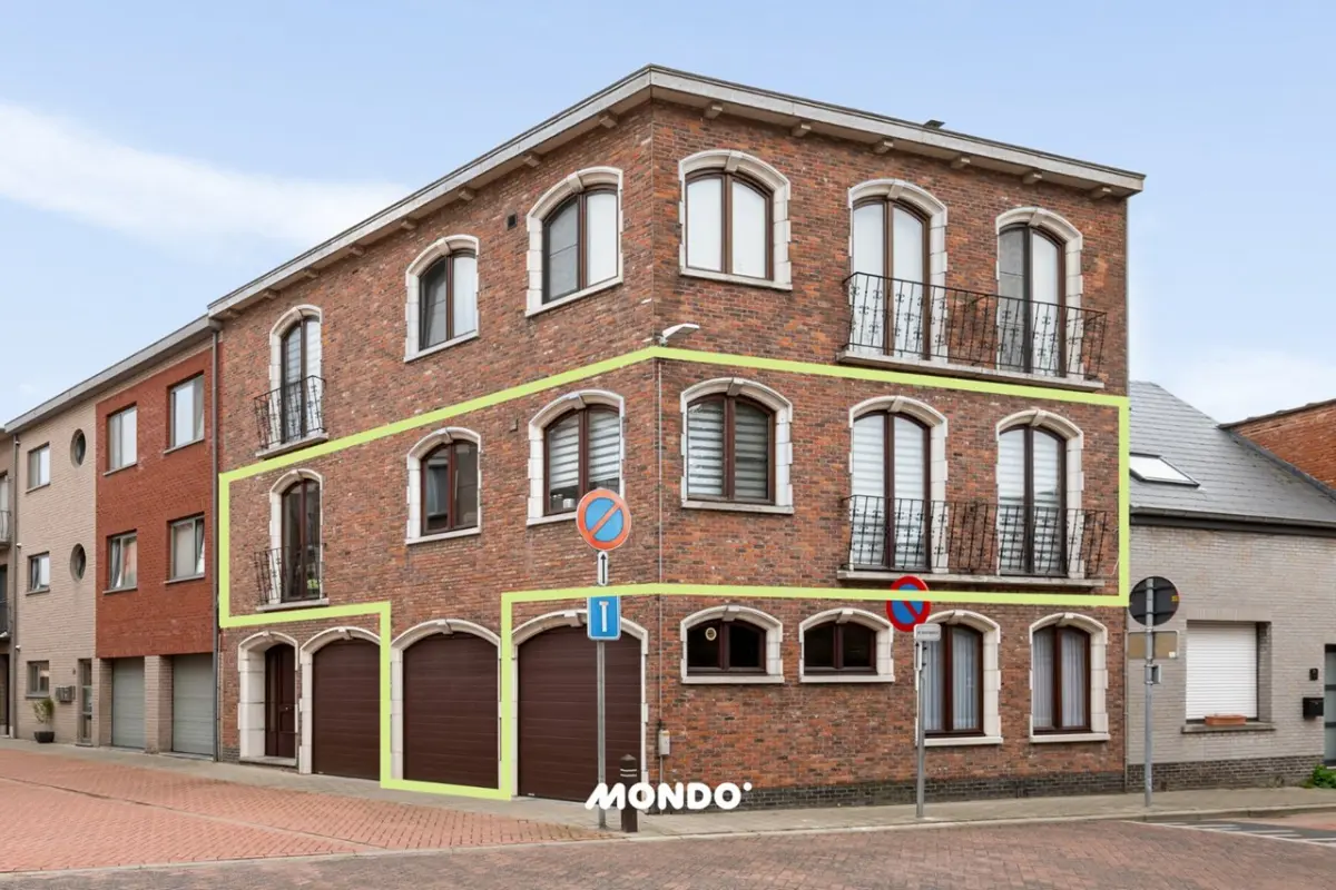 Appartement te  koop in Hemiksem 2620 279000.00€ 3 slaapkamers 139.00m² - Zoekertje 599729