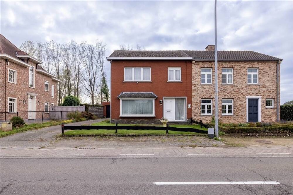 Huis te koop in Geel 2440 249000.00€ 3 slaapkamers 182.00m² - Zoekertje 599736