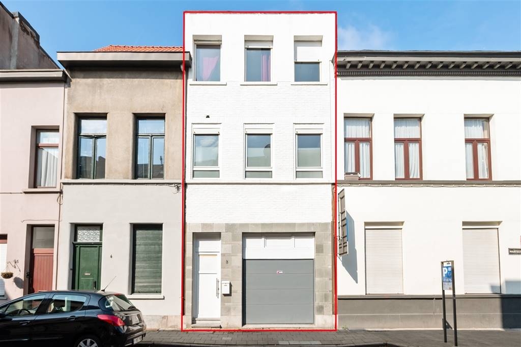 Huis te koop in Antwerpen 2060 269000.00€ 2 slaapkamers 106.00m² - Zoekertje 599806