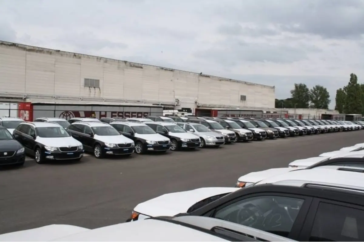 Parking & garage te  huur in Wilrijk 2610 216.00€  slaapkamers m² - Zoekertje 599793