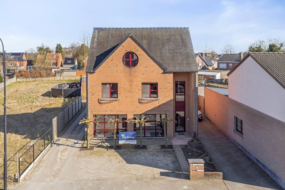 Handelszaak te  huur in Dessel 2480 750.00€  slaapkamers m² - Zoekertje 600634
