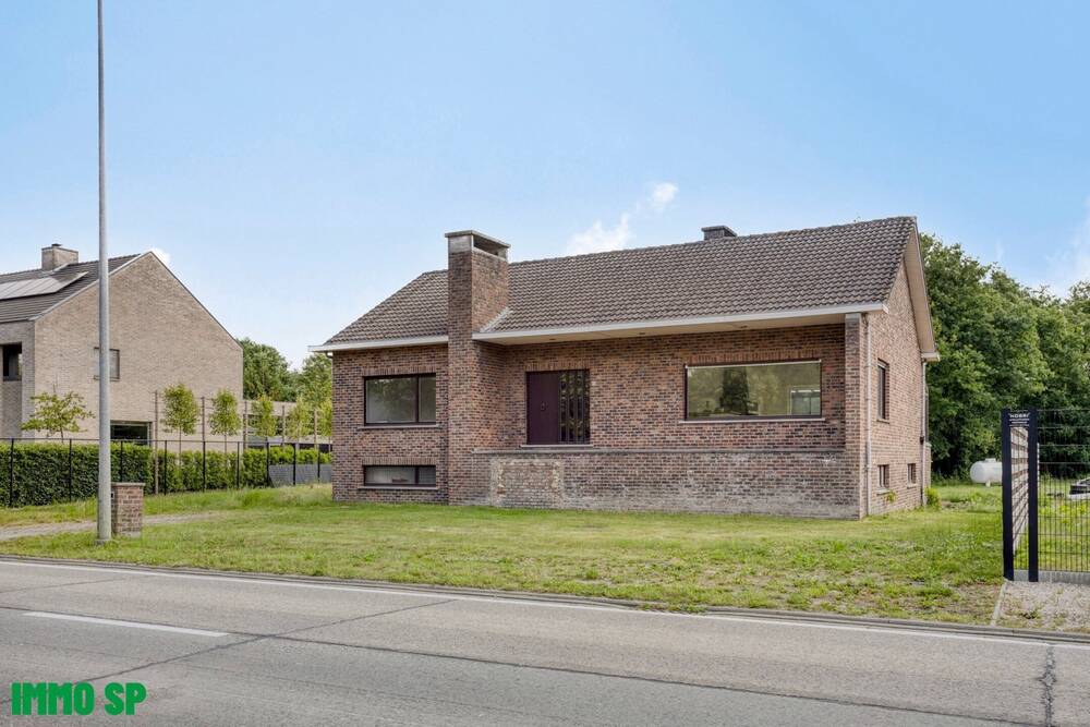 Huis te koop in Westerlo 2260 335000.00€ 3 slaapkamers 360.00m² - Zoekertje 600755
