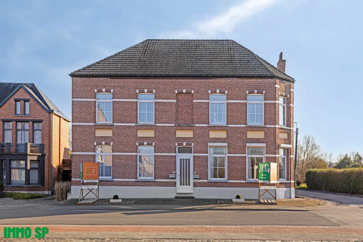 Herenhuis te  koop in Herselt 2230 449000.00€ 6 slaapkamers 324.00m² - Zoekertje 600760