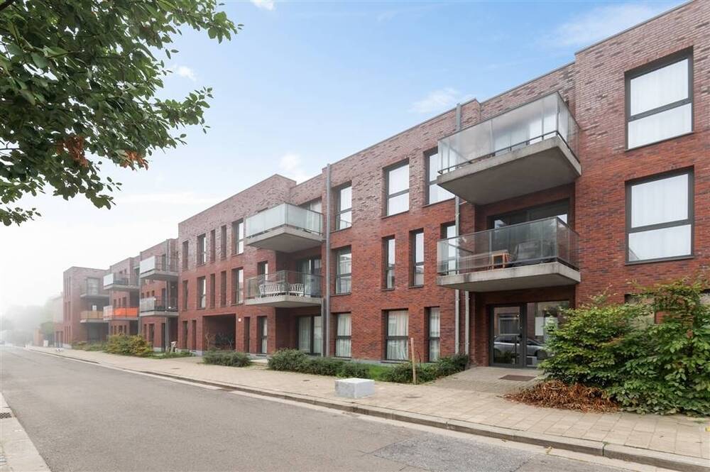 Appartement te koop in Hoboken 2660 265000.00€ 1 slaapkamers 91.00m² - Zoekertje 600877
