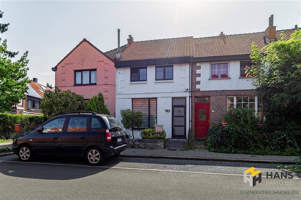 Huis te koop in Mortsel 2640 345000.00€ 2 slaapkamers 137.00m² - Zoekertje 601428