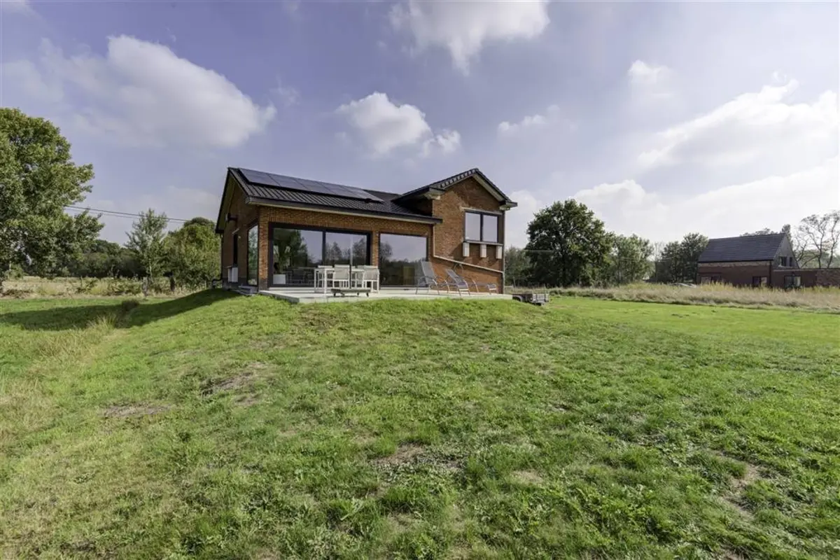 Huis te koop in Ramsel 2230 499000.00€ 2 slaapkamers 142.00m² - Zoekertje 601213