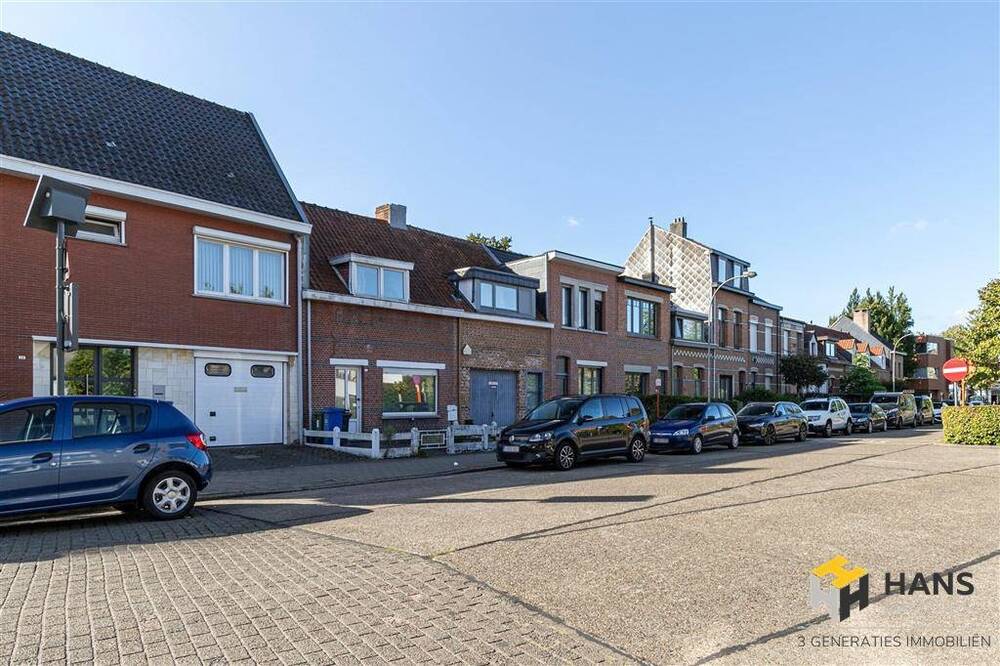 Huis te koop in Brasschaat 2930 219000.00€ 1 slaapkamers 131.00m² - Zoekertje 601406