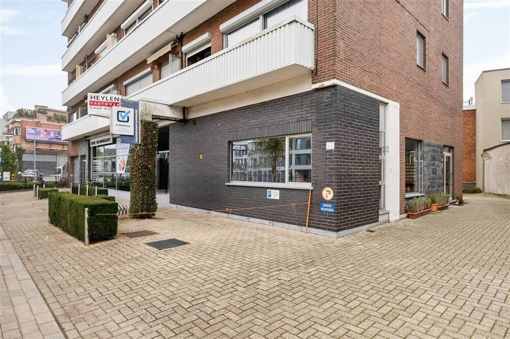 Box te  koop in Mortsel 2640 23500.00€  slaapkamers m² - Zoekertje 602564