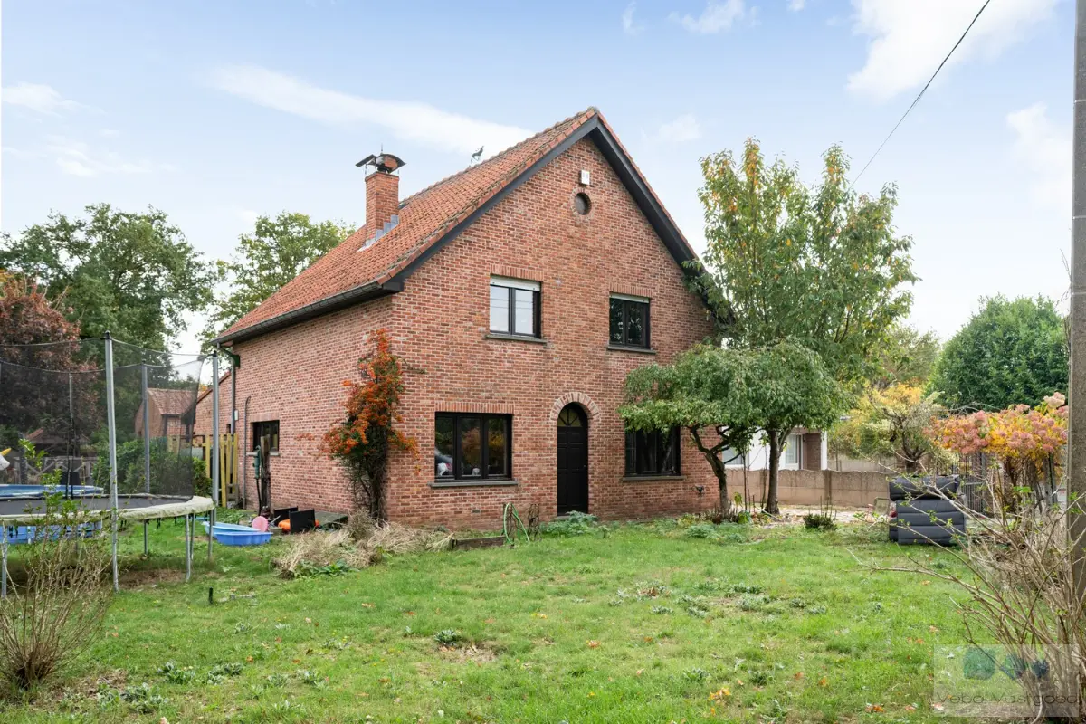 Huis te  koop in Herentals 2200 419000.00€ 3 slaapkamers 212.00m² - Zoekertje 602186