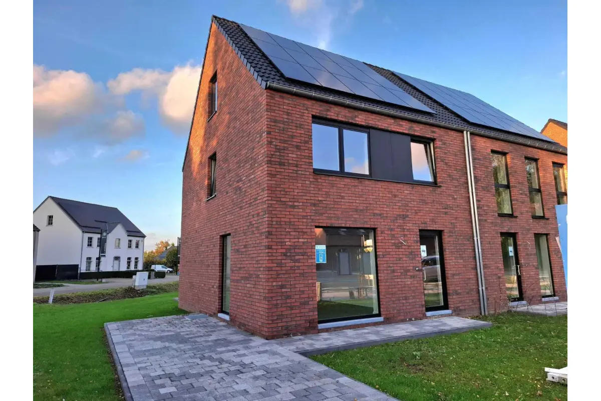 Huis te  koop in Geel 2440 412192.00€ 3 slaapkamers 157.00m² - Zoekertje 602420