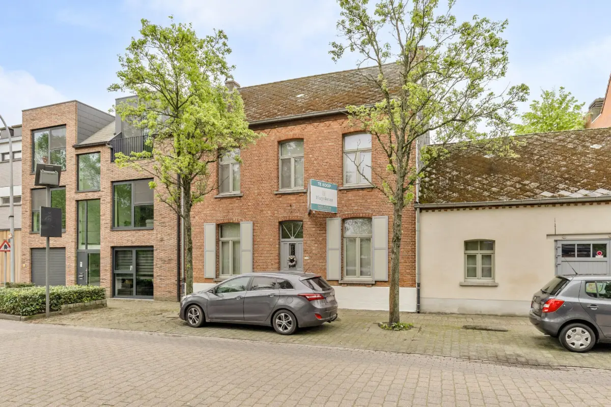 Huis te  koop in Olen 2250 295000.00€ 5 slaapkamers m² - Zoekertje 602829