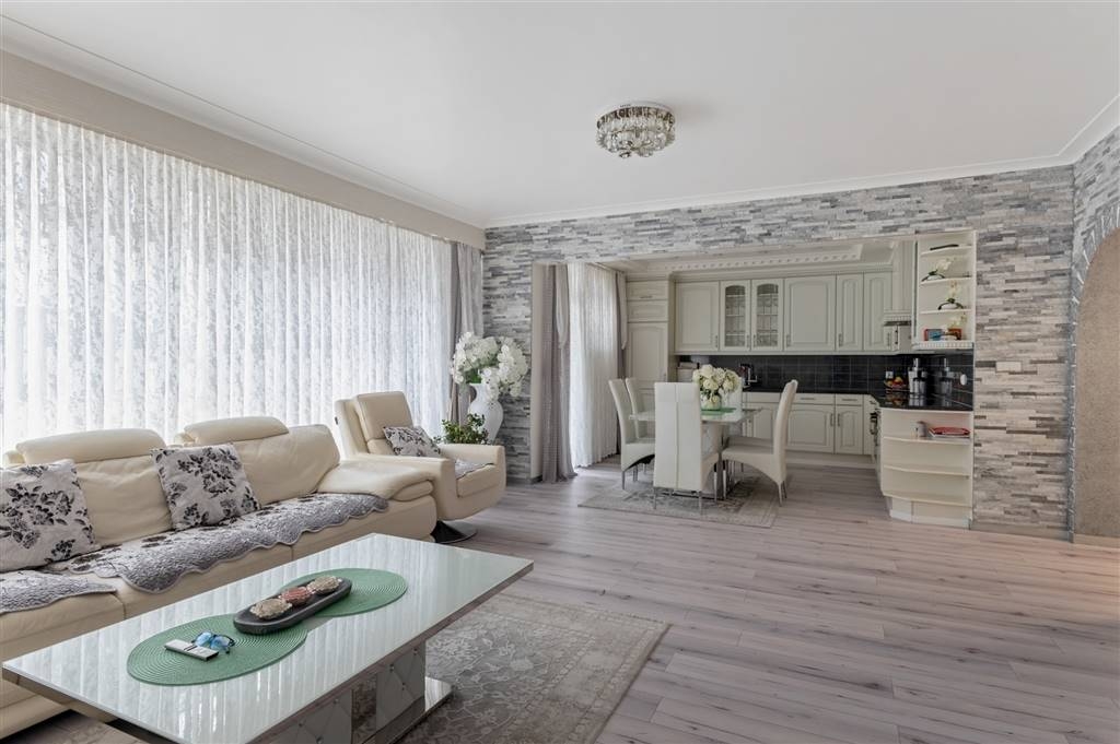 Appartement te  koop in Borgerhout 2140 350000.00€ 3 slaapkamers 119.00m² - Zoekertje 602570