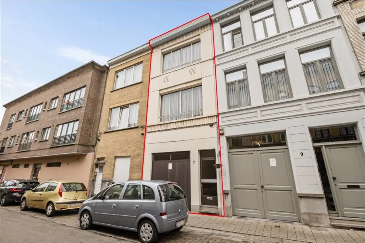 Huis te  koop in Borgerhout 2140 340000.00€ 2 slaapkamers 187.00m² - Zoekertje 603325