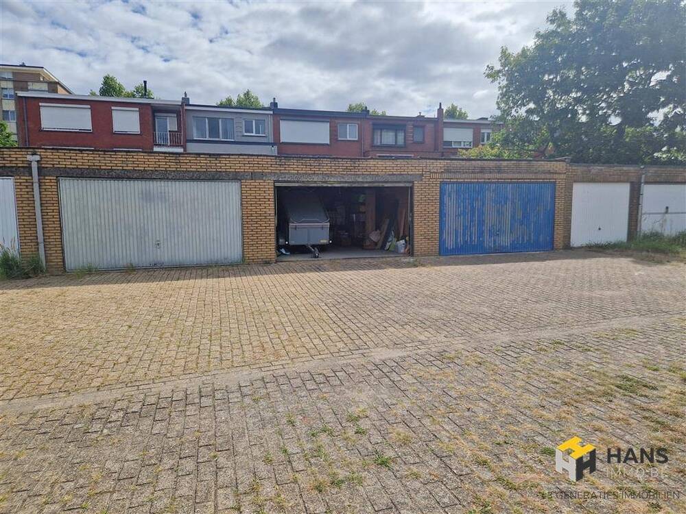 Parking & garage te  koop in Merksem 2170 51000.00€  slaapkamers m² - Zoekertje 603452