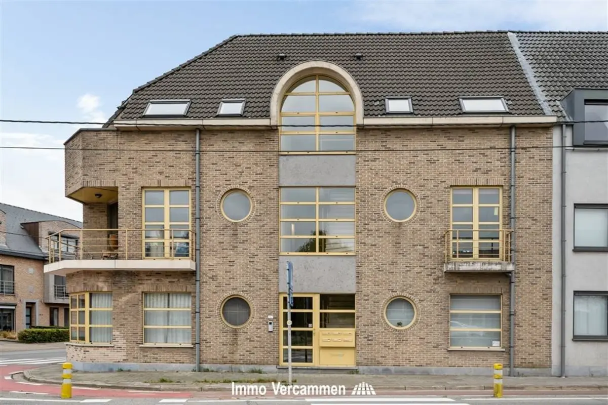 Appartement te  koop in Onze-Lieve-Vrouw-Waver 2861 275000.00€ 2 slaapkamers 78.00m² - Zoekertje 603878