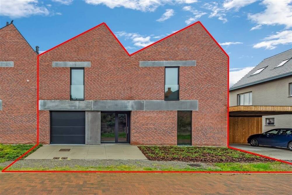 Huis te  huur in Westerlo 2260 1390.00€ 2 slaapkamers 306.00m² - Zoekertje 603584