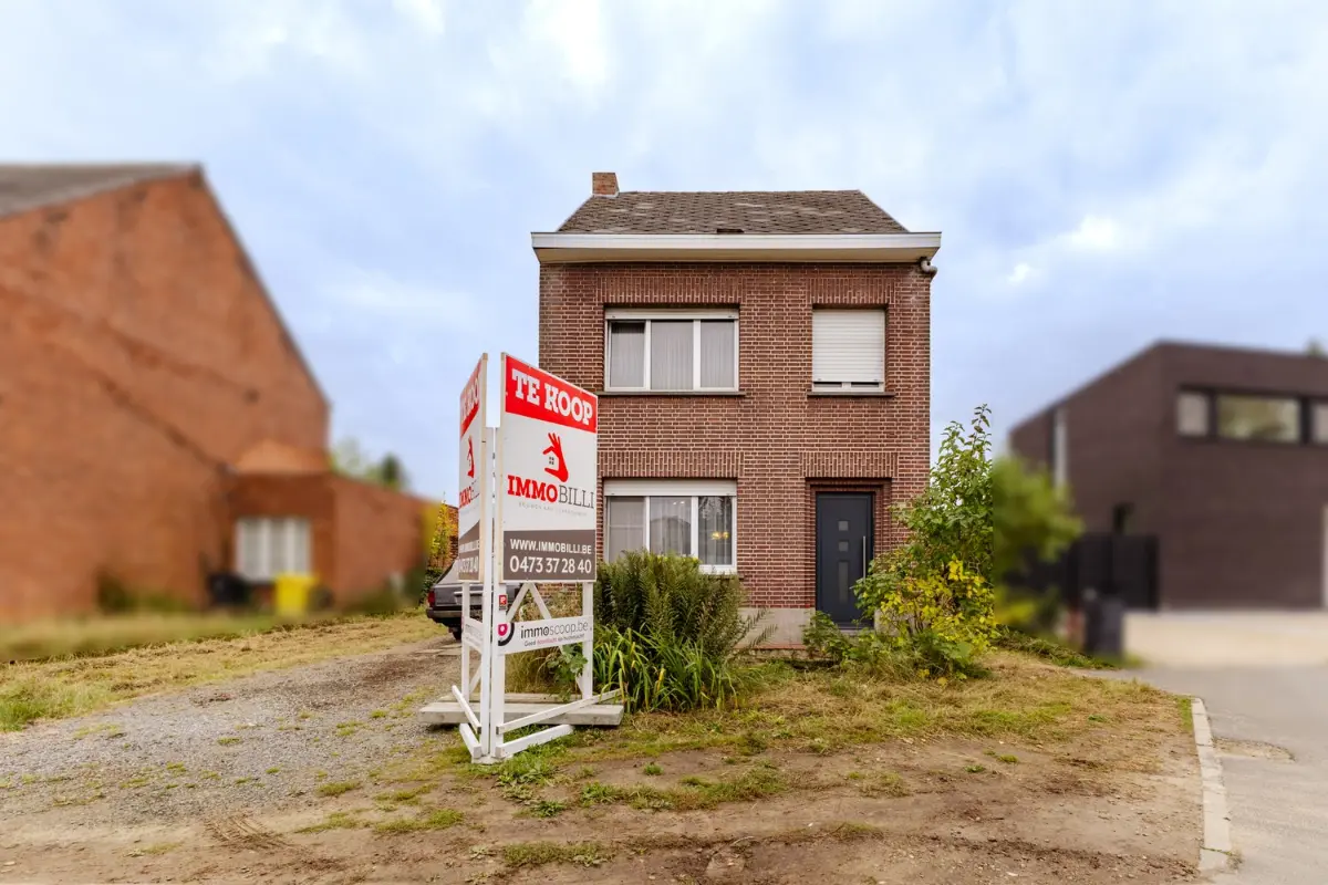 Huis te  koop in Berlaar 2590 230000.00€ 3 slaapkamers 150.00m² - Zoekertje 603072