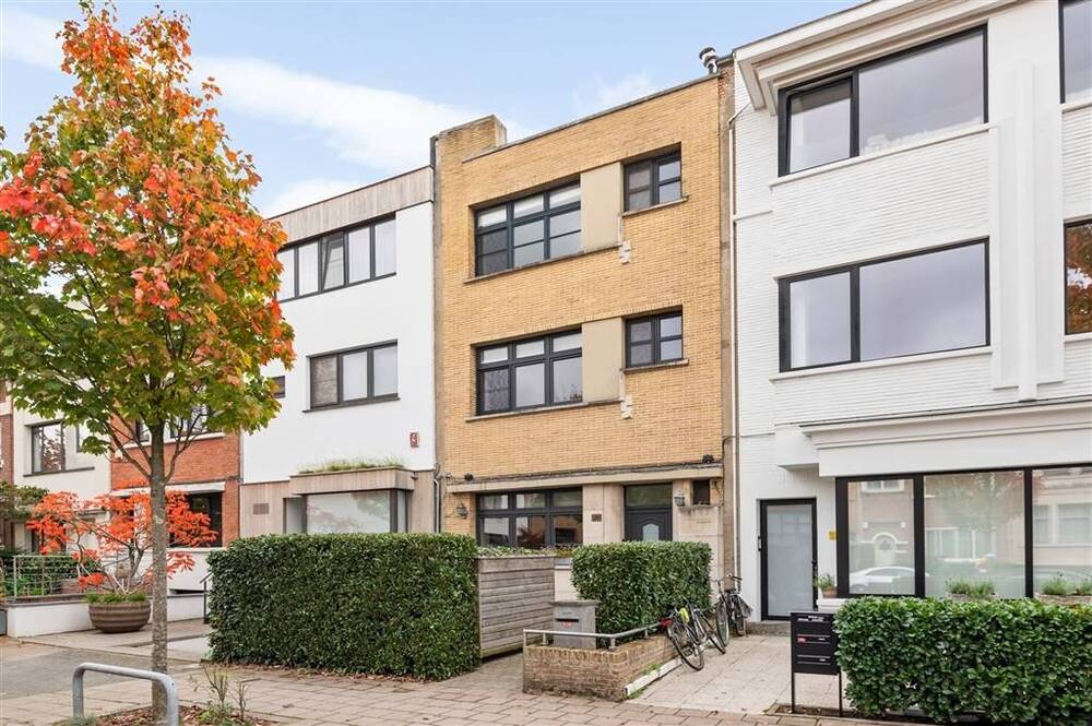 Huis te  koop in Berchem 2600 665000.00€ 4 slaapkamers 190.00m² - Zoekertje 603301