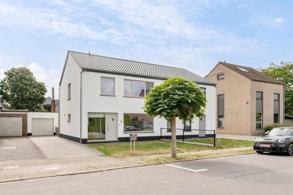 Huis te koop in Mol 2400 349000.00€ 3 slaapkamers m² - Zoekertje 604847