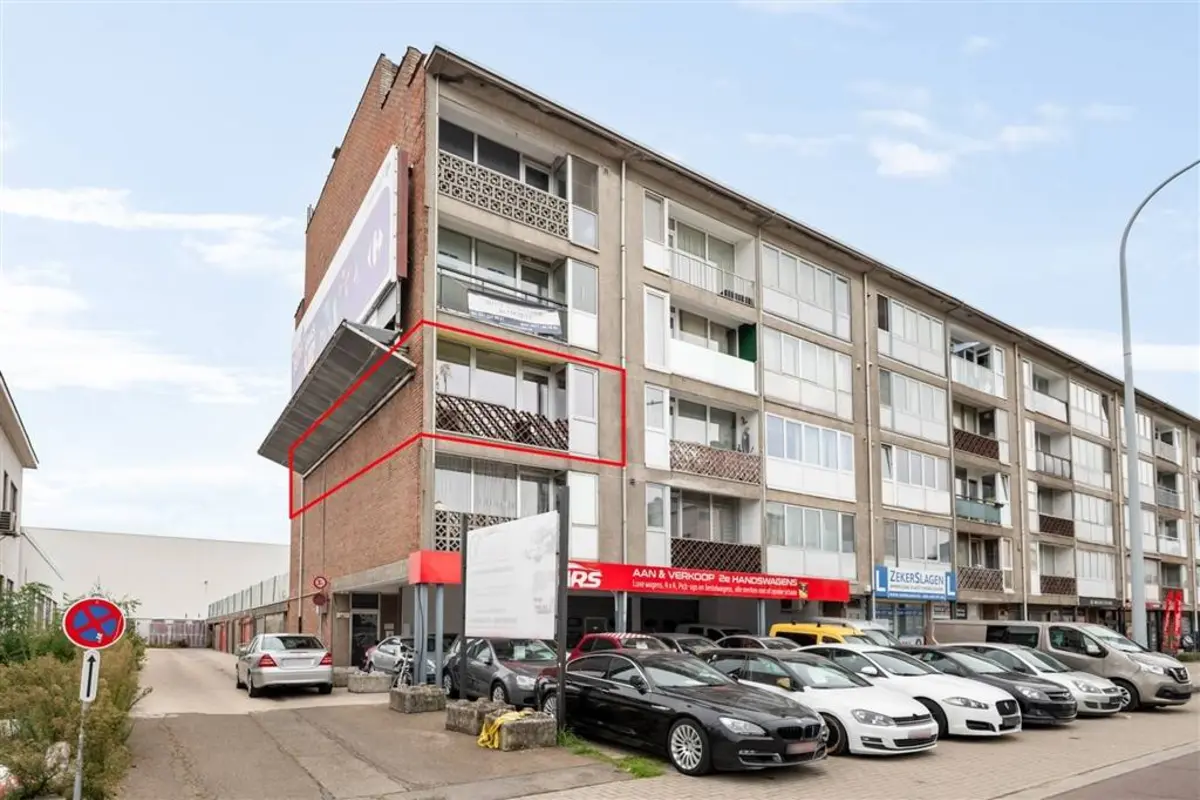 Appartement te koop in Deurne 2100 154000.00€ 2 slaapkamers 70.00m² - Zoekertje 604277