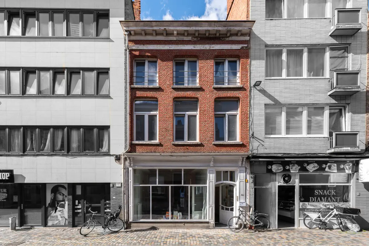 Mixgebouw te  koop in Mechelen 2800 595000.00€ 5 slaapkamers 208.00m² - Zoekertje 604920