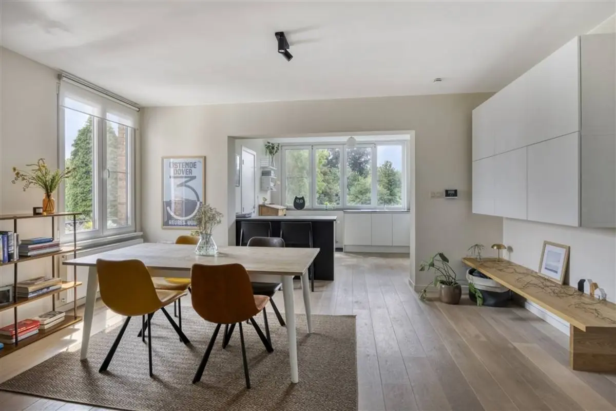 Appartement te  koop in Hove 2540 339000.00€ 3 slaapkamers 125.00m² - Zoekertje 604820