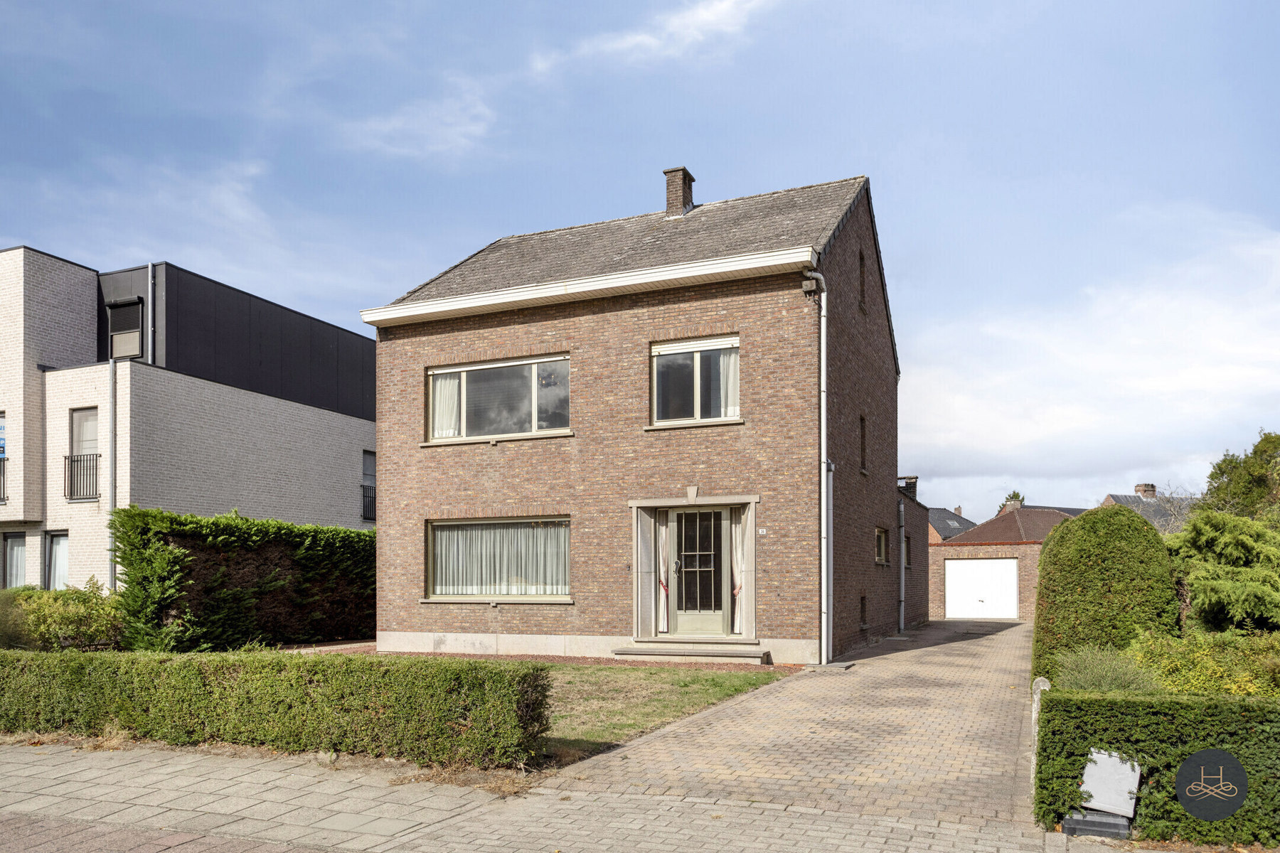 Huis te koop in Heist-op-den-Berg 2220 325000.00€ 3 slaapkamers 188.00m² - Zoekertje 605403