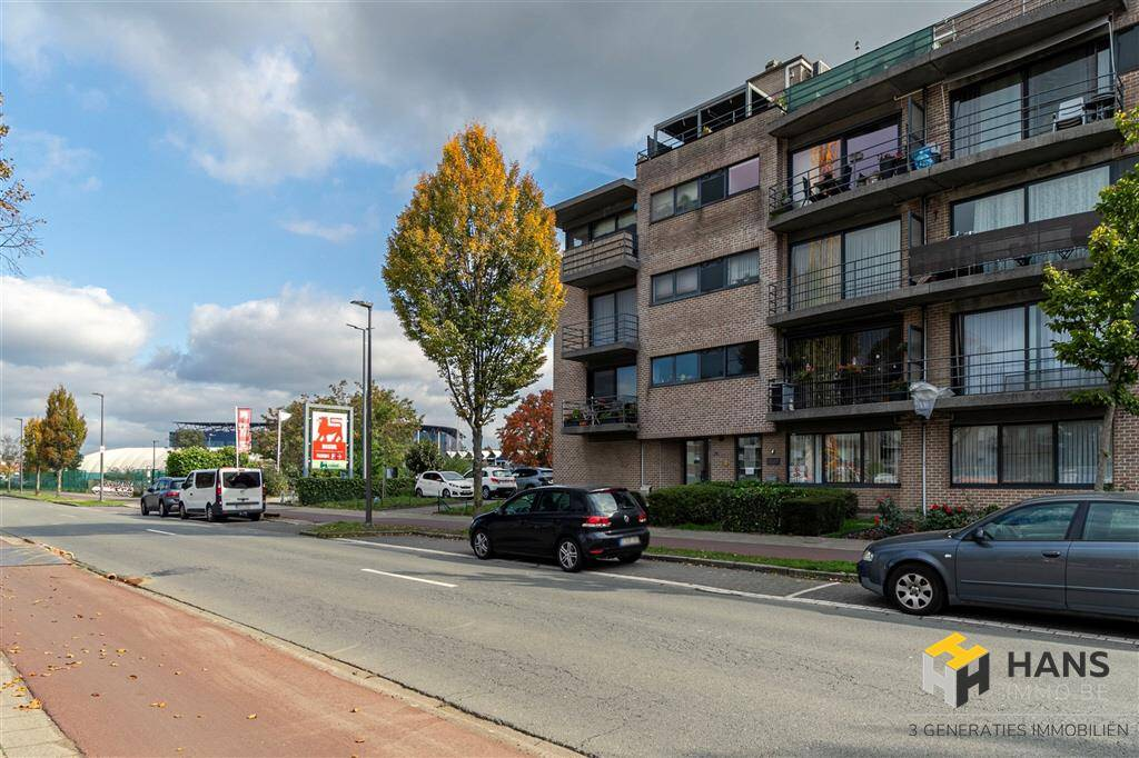 Appartement te koop in Deurne 2100 245000.00€ 3 slaapkamers 98.00m² - Zoekertje 605477
