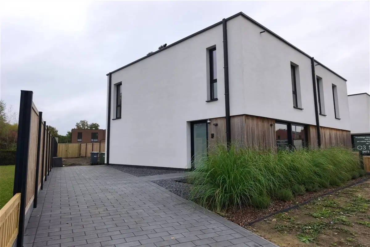 Huis te  huur in Balen 2490 1450.00€ 3 slaapkamers 120.00m² - Zoekertje 605367